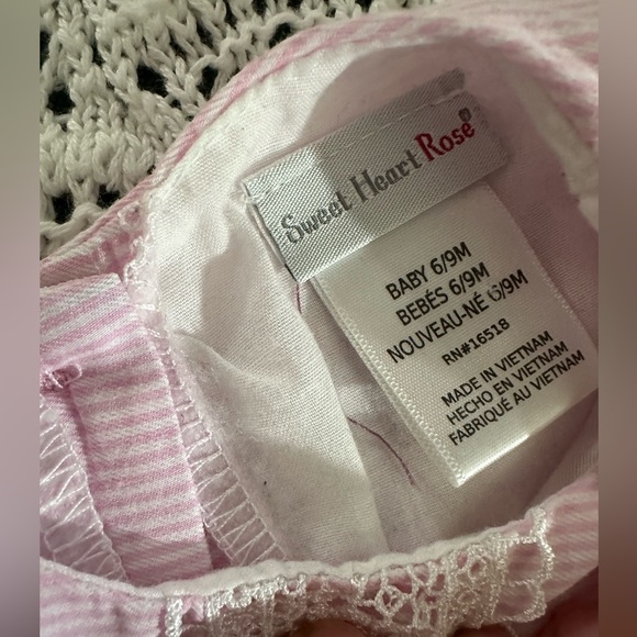 Sweet heart Rose baby girl dress - Picture 2 of 6